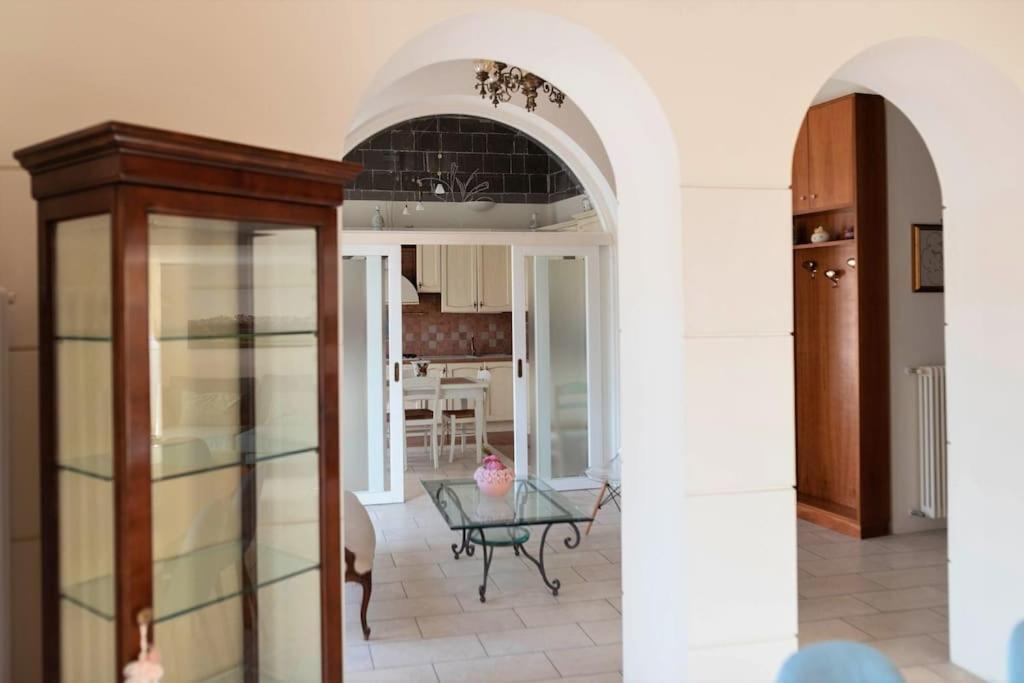 Ercole Luxury Flat Apartment เซสซาอูรุนกา ภายนอก รูปภาพ